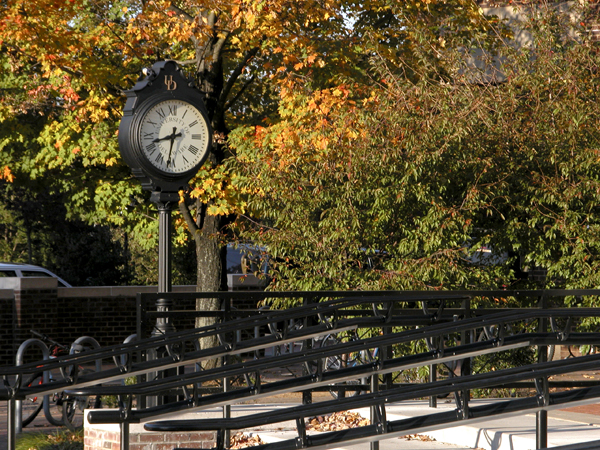 073FallCampus-102403-3