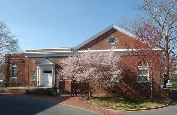 081TaylorHall011