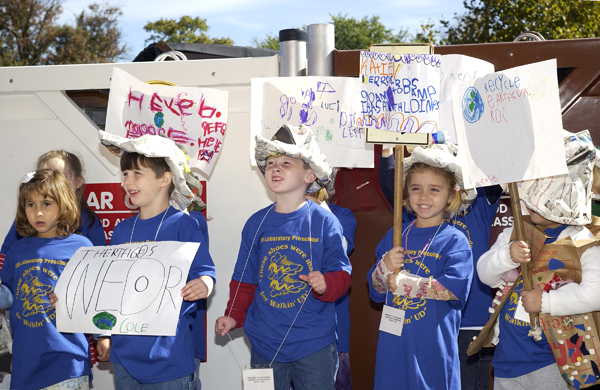 LabPreschool_RecycleWalkS4