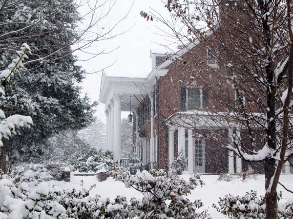 Pres House-snow001