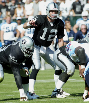 Oakland Raiders Qb Rich Gannon, 2003 Afc Divisional Playoffs