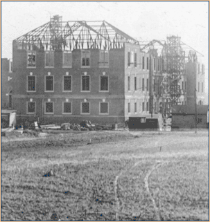 Wolf Hall construction, 1917