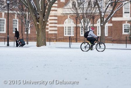 Campus-Snow-010615