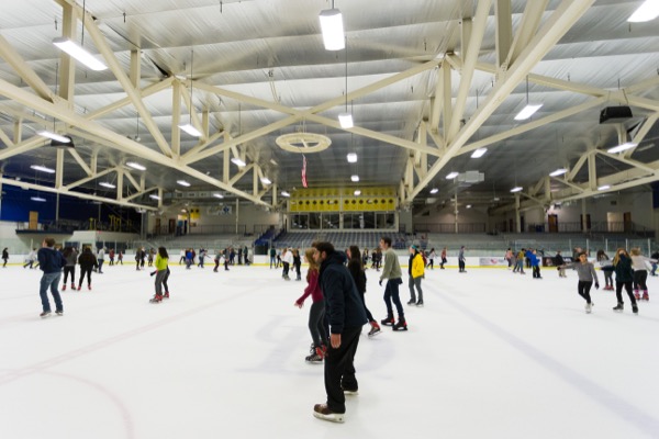 north olmsted rec center ice skating hours