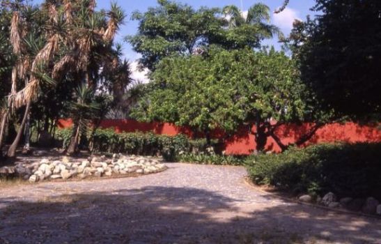 Fig. 4. Second patio, Red garden (Anita Berrizbeitia, 1987) 