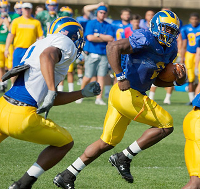 Blue Hens hold second football scrimmage