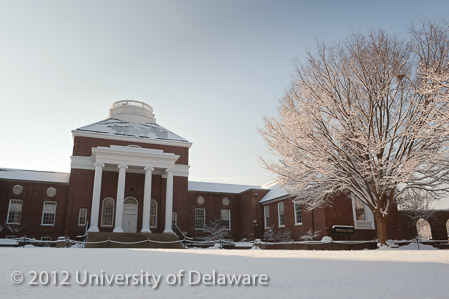 Campus_Snow_011211