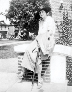 Marguerite McCabe, 1922