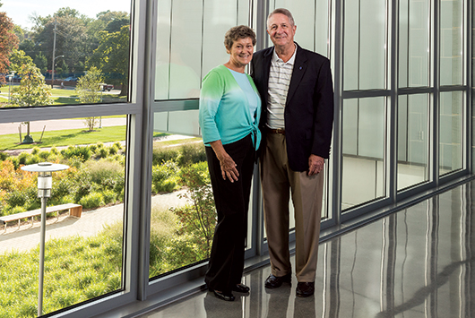 Bob and Jane Gore in ISE Lab