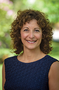 Alumni Association President Anne Giacoma Barretta