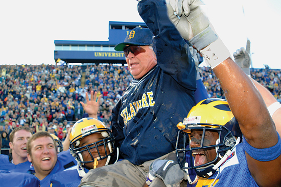 Photo of Tubby Raymond on the shoulders of his team after his 300th win